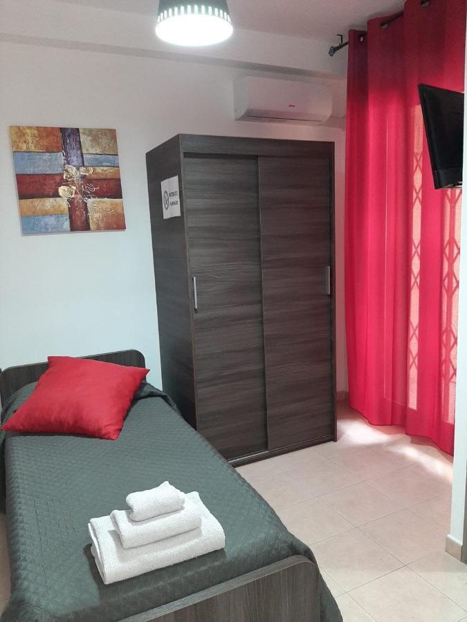 Guesthouse Loru Sestu Habitación foto